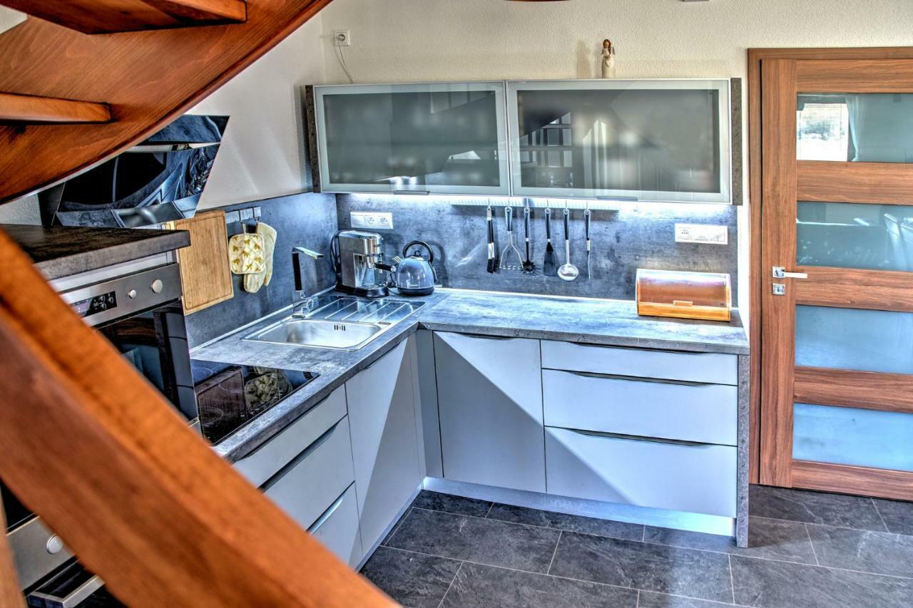 Holiday House Sabala 2 สตารา เลชนา ภายนอก รูปภาพ