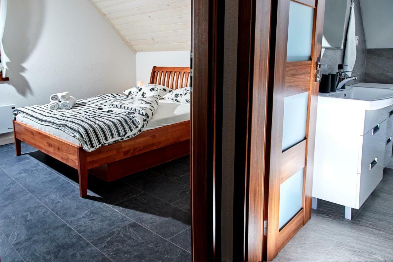 Holiday House Sabala 2 สตารา เลชนา ภายนอก รูปภาพ