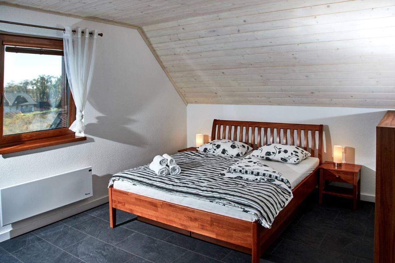 Holiday House Sabala 2 สตารา เลชนา ภายนอก รูปภาพ