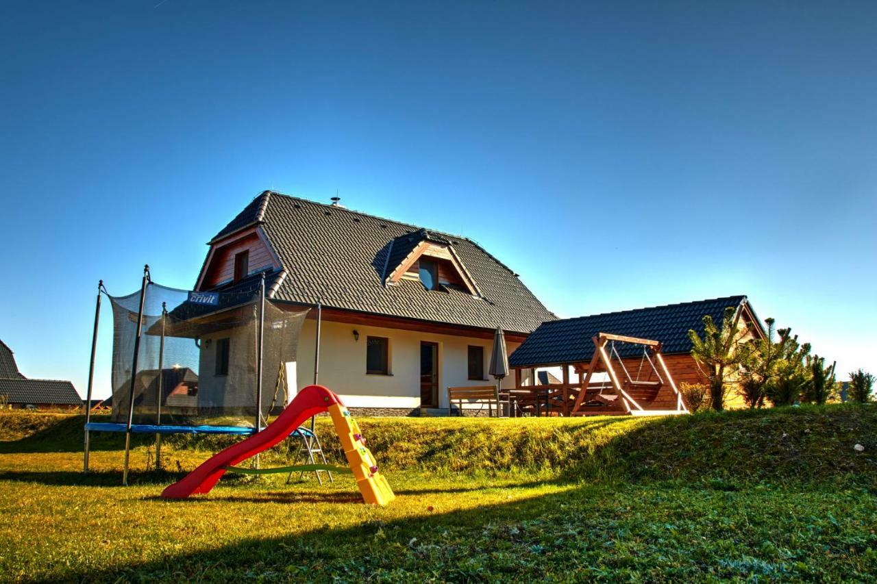 Holiday House Sabala 2 สตารา เลชนา ภายนอก รูปภาพ